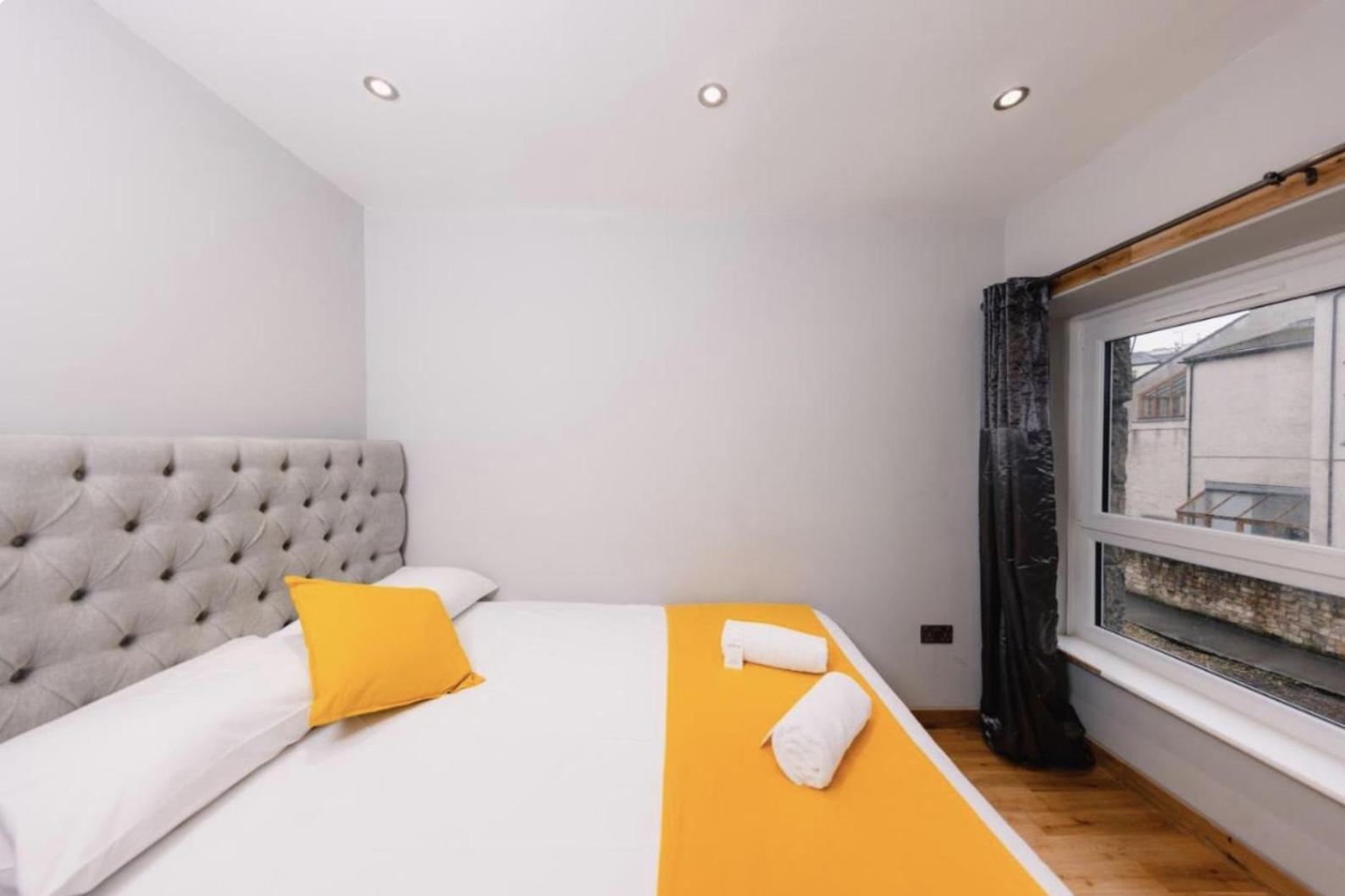 Superb Luxury Apartment By Canal - Central Edinburgh Edimburgo Exterior foto