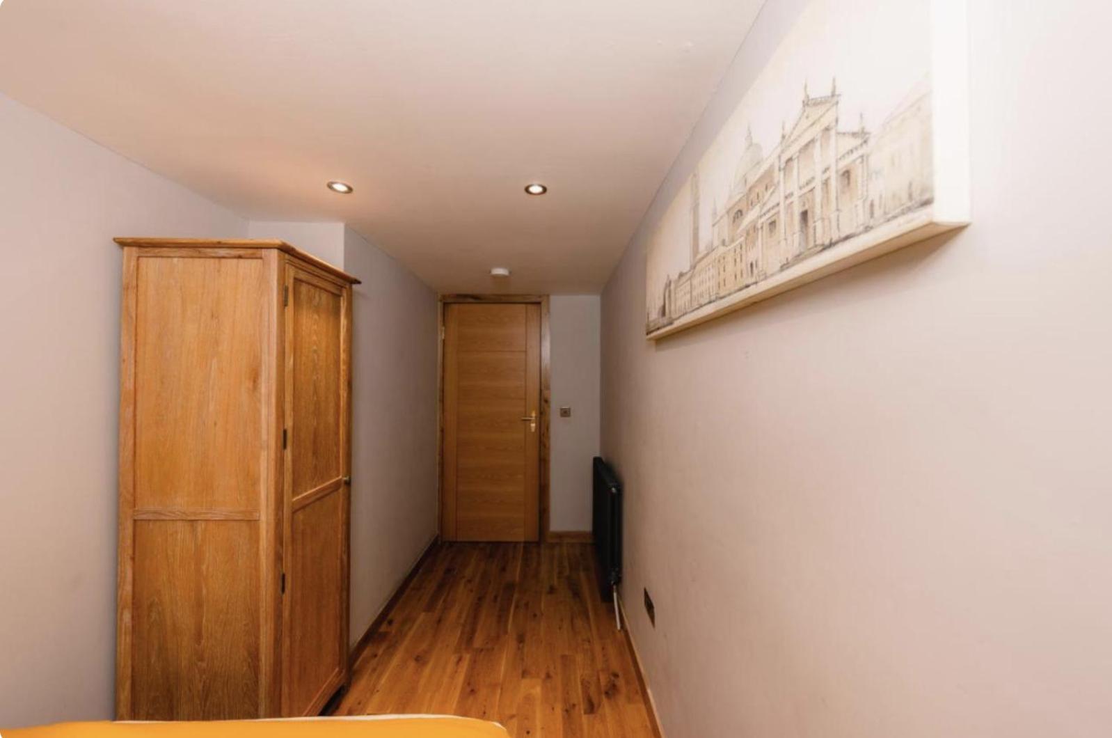 Superb Luxury Apartment By Canal - Central Edinburgh Edimburgo Exterior foto
