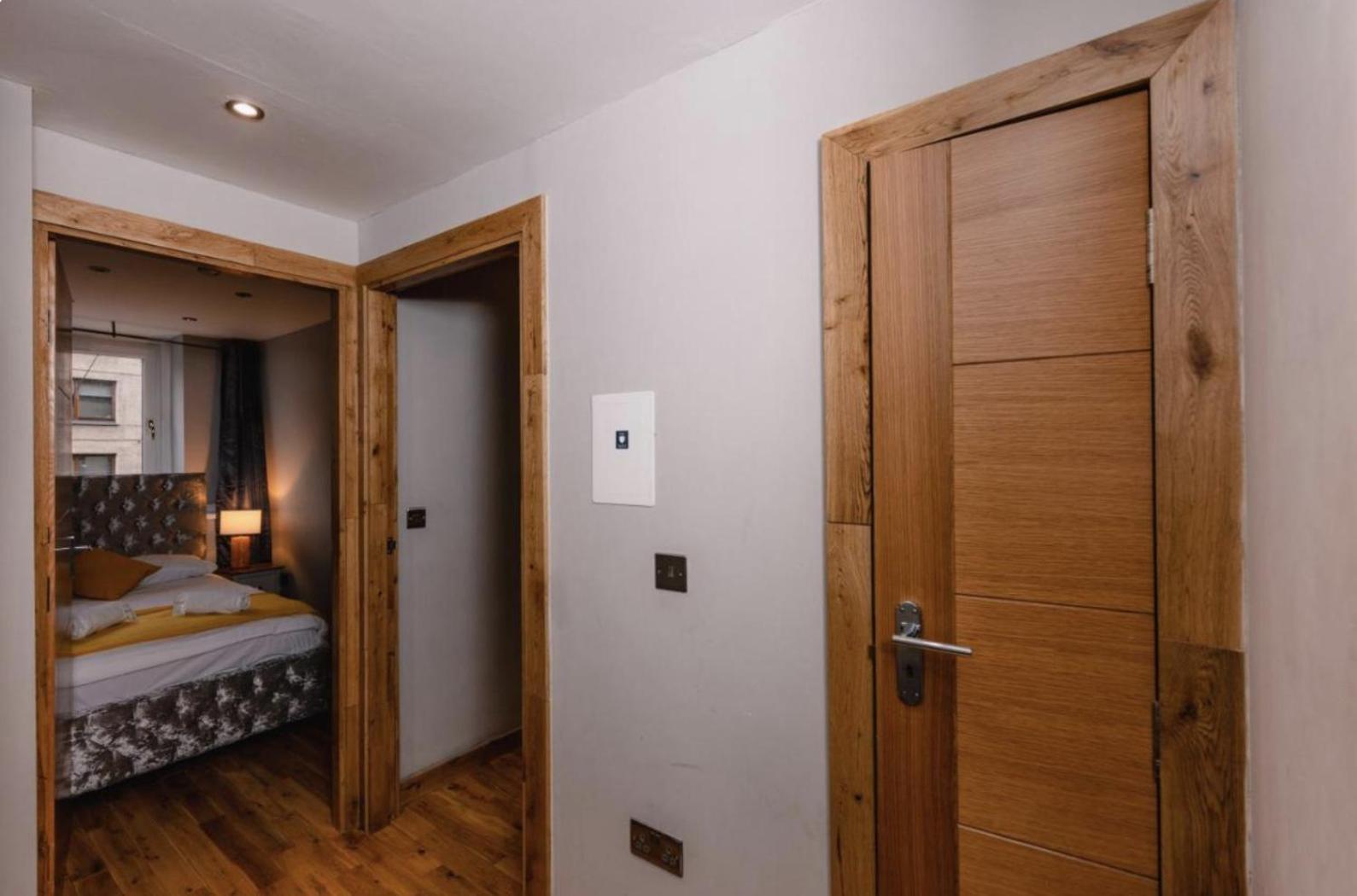 Superb Luxury Apartment By Canal - Central Edinburgh Edimburgo Exterior foto